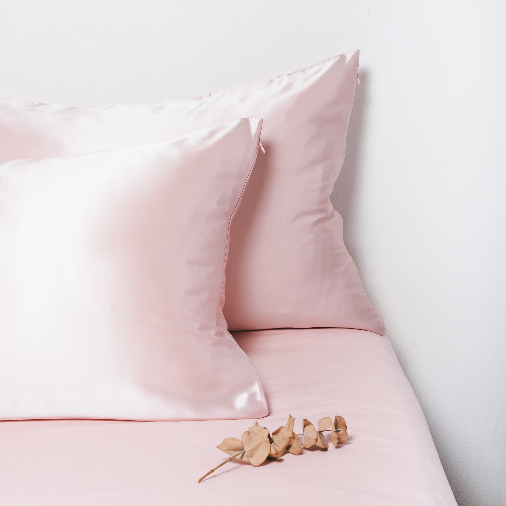 Silk Pillowcase Set - Love Pink