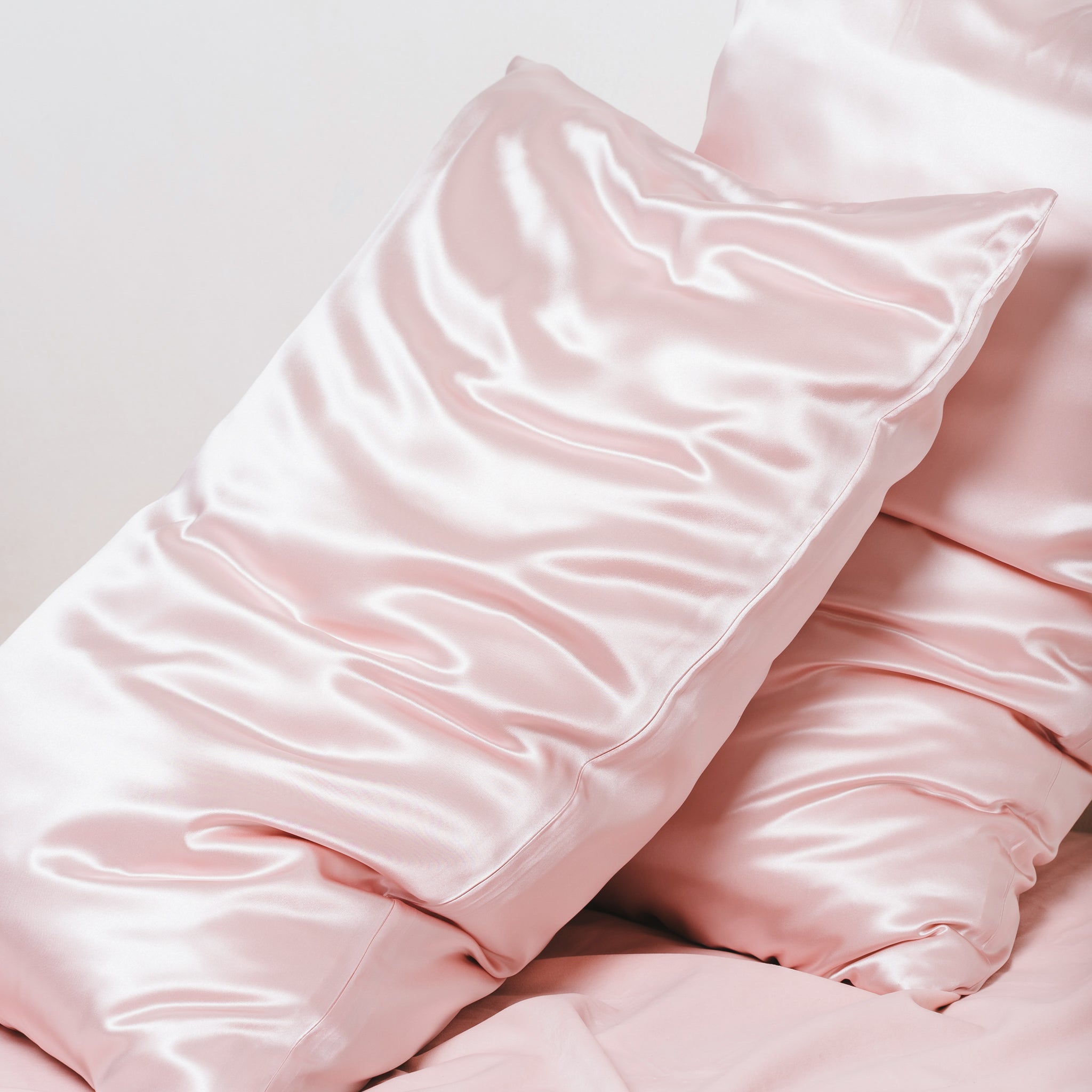 Silk Pillowcase Set - Love Pink
